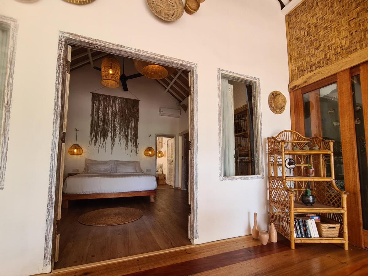 The Beach Shack Gili Air Bagian luar foto