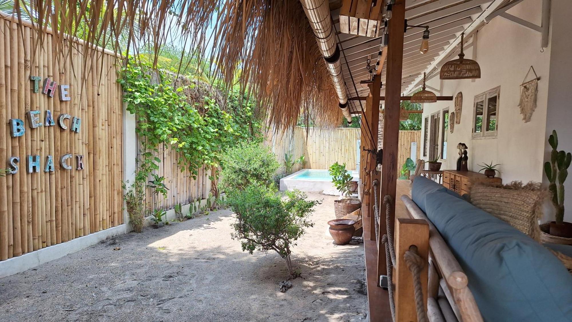 The Beach Shack Gili Air Bagian luar foto